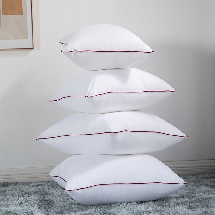 50x50 cm-es párna mag, poliészter töltet, szintetikus szövet borítással, magas rugalmasság és kényelem