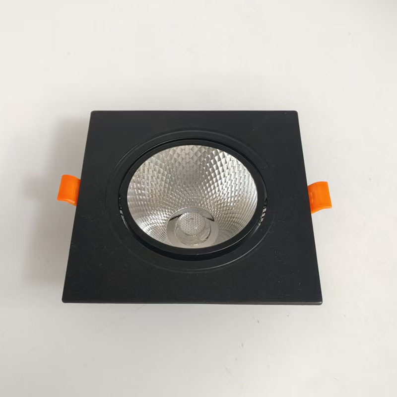 COB τετράγωνο φωτιστικό προβολέα με σχάρα, LED downlight οροφής με μία, δύο ή τρεις κεφαλές για εμπορικά κέντρα, αίθουσες έκθεσης και σαλόνια