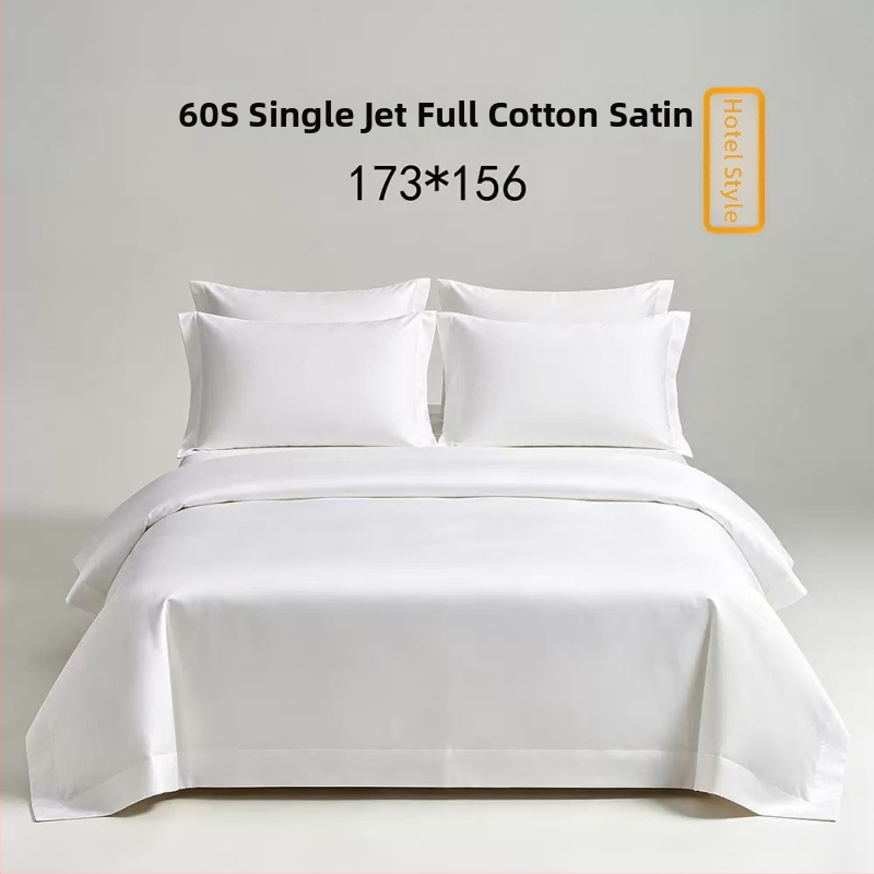 Päťhviezdičková hotelová posteľná súprava z čistej bavlny a bieleho saténu zo 60. rokov, štvordielna pre hotely a penzióny