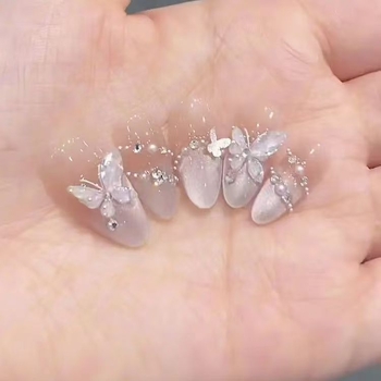 Ručna 3D nokti umjetnost s Cat-Eye efektom, blještav motiv leptira i vile, za nošenje
