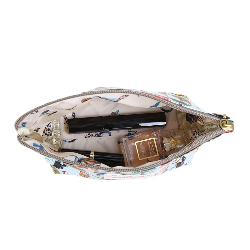Torbica za šminku u korejskom stilu, platnena clutch torba s motivom crtani lik za pohranu