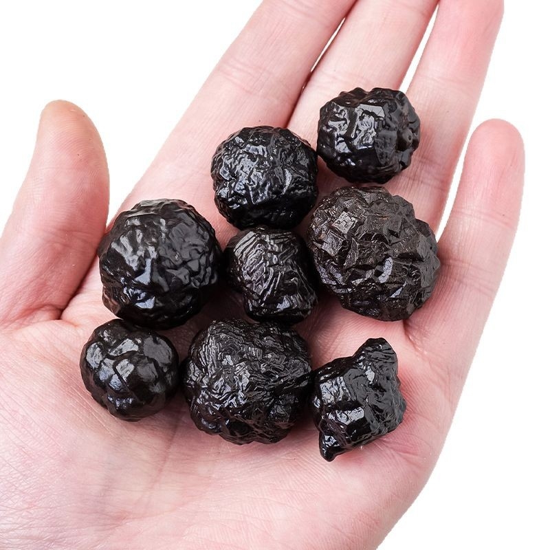 Prirodni crni kristalni kamen – sirovi kamen želježnog meteorit, uzorak limonita, kamen za aromaterapiju, moderan minimalistički dekor