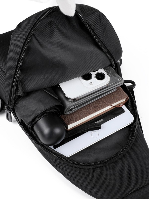 Muška crossbody torba, casual minimalistički dizajn, unisex, modern i svestran, za 8-inčni laptop