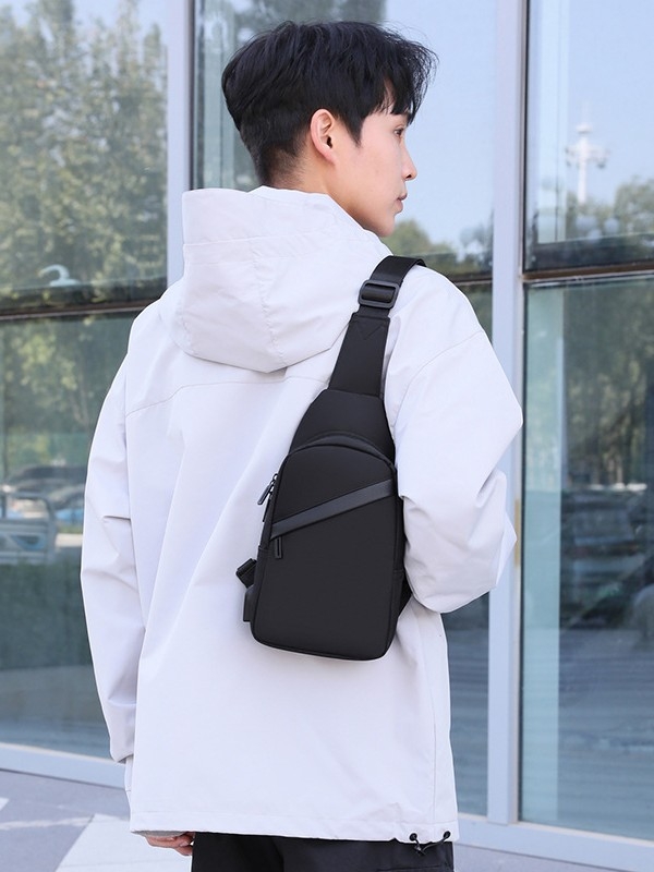 Muška crossbody torba, casual minimalistički dizajn, unisex, modern i svestran, za 8-inčni laptop