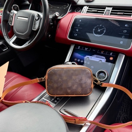 Muška torba za kameru s crossbody remenom, 8 inča, prirodna bikovska koža, lagana