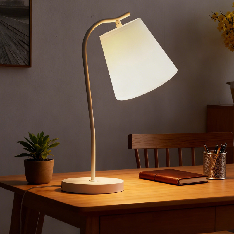 Bijeli i bež platneni sjenilo sa klipom za stolnu i stropnu lampu, 90×130×140 mm