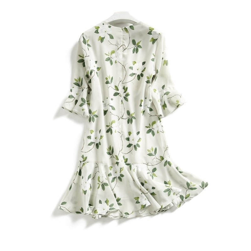 Haljina s florom od Mulberry svile, midi dužine, ljeto 2026, polu rukav, svježa, slatka, elegantan retro A-linija