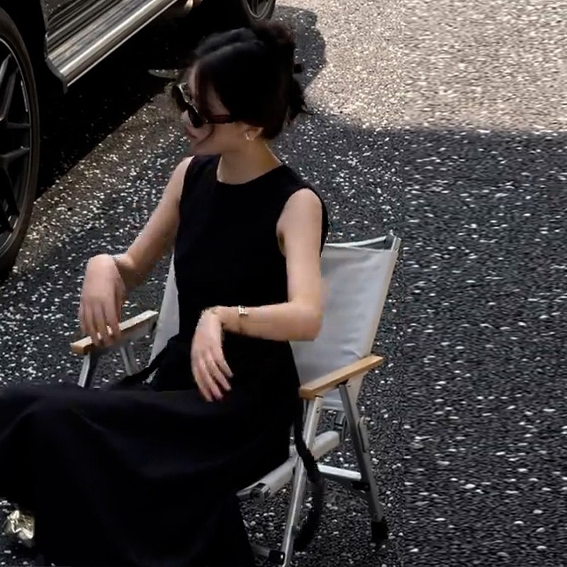 Francia stílusú elegáns ujjatlan pamut-lin ruhás nőknek, nyár 2024, hátsó kivágás és kerek nyak, A-vonalú hosszú ruha