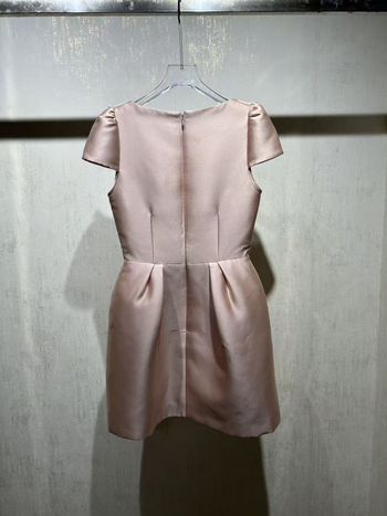 Nanyou luksuzna čipkasta haljina s patchwork detaljima, kragna u stilu lutke, A-linija midi duljine, kratki rukavi, U-izrez, slatka i elegantna ljetna kolekcija 2026