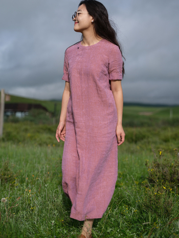 100% szálfestett len anyagú rózsaszín Qipao-stílusú hosszú ruha nőknek, nyárra