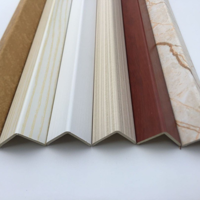 Γωνιακή ταινία προστασίας τοίχων PVC, ματ μαύρη, με ορθογώνιο γωνιακό προφίλ