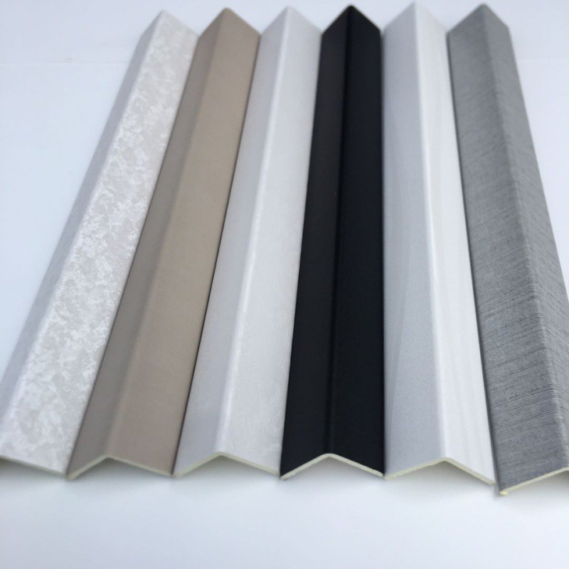 Γωνιακή ταινία προστασίας τοίχων PVC, ματ μαύρη, με ορθογώνιο γωνιακό προφίλ