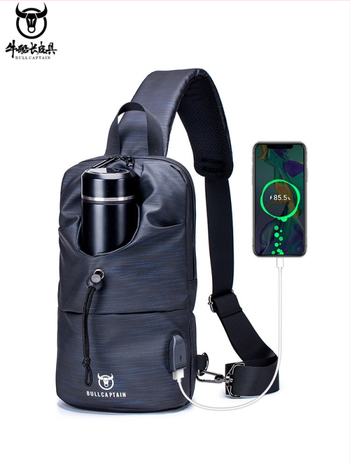 Geantă de piept pentru bărbați din pânză Oxford, cu suport pentru sticlă, port USB, crossbody lejer, buzunar pentru dispozitiv de 8 inch