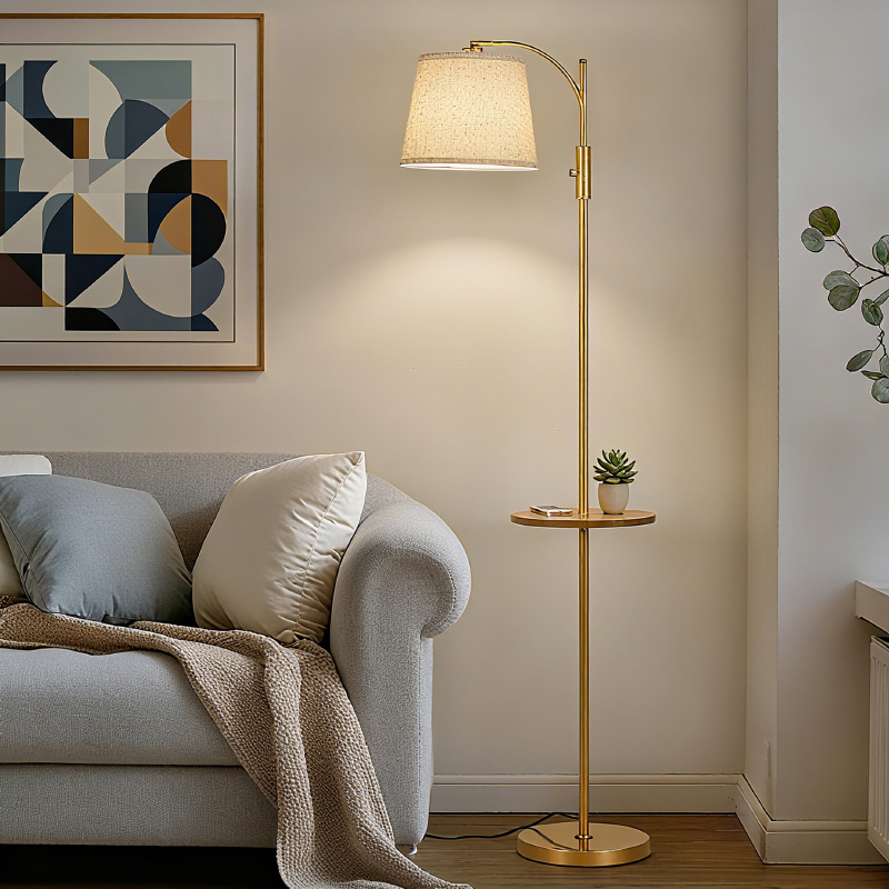 Podna lampa s abažurom od lanenog tkanina, metalno tijelo od željeza, LED rasvjeta, okretni prekidač; pogodna za dnevni boravak, spavaću sobu ili radnu sobu; moderan minimalistički dizajn