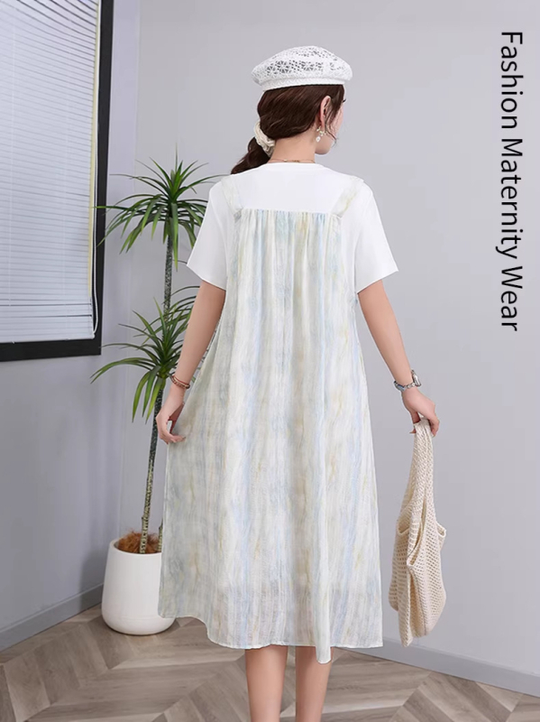 Plusz méretű terhes ruha pántokkal, tie-dye mintázat, laza szabás, pocakfedés, késői terhesség, A-vonalú midi