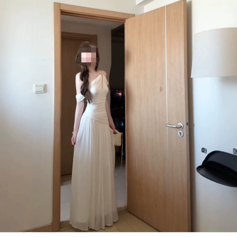 Plus-size haljina u francuskom stilu, seksi dizajn na jedno rame i twist čvor, sofisticirana rani ljetna haljina, vrhunski resort stil, duga haljina