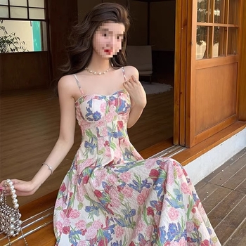 Elegáns virágos halterneck maxi ruha vintage francia stílusban a tengerparti nyárra – nőknek