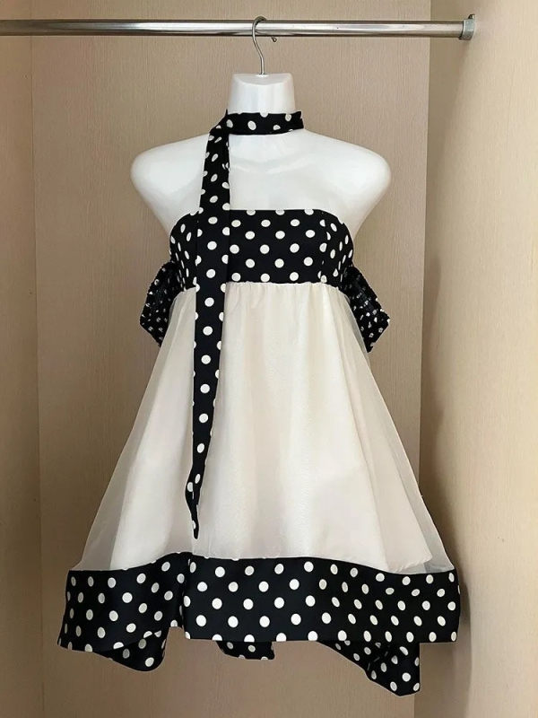 Francia stílusú patchworkos pöttyös ruha nőknek, nyári viselet; édes váll nélküli baby-doll fazonú rövid ruha