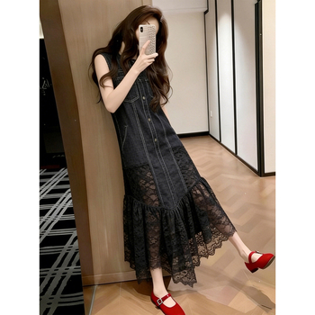 Denim midi ruha csipke panellel és patchworkkal, francia elegancia, egyrészes zárás