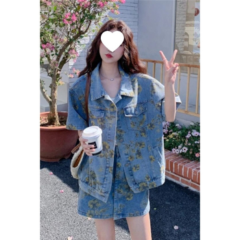 Plavi denim komplet za žene s printom, ljeto 2026, retro košulja s kratkim rukavima i mini suknja, dvodjelni set