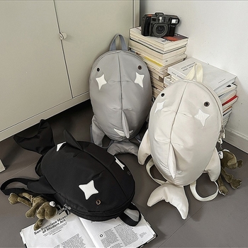 Ruksak s karikaturnim morskim psom u japanskom stilu, unisex, 2025 novi model, sladak i duhovit, velik kapacitet za školu i putovanja, može nositi 14-inčni laptop
