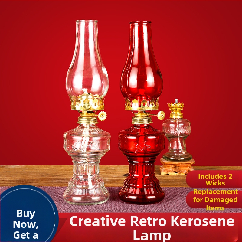 Vonkajšia retro veľká petrolejová lampa so skleneným tienidlom na kempovanie