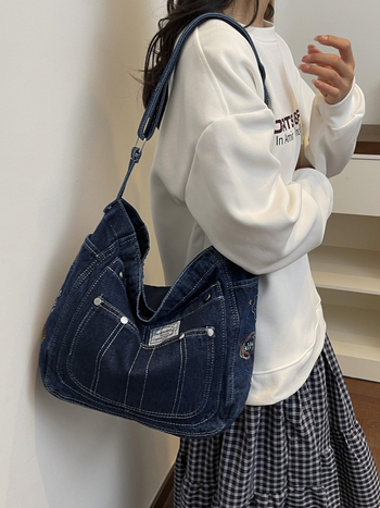 Geantă mică de canvas pentru femei, geantă crossbody, design de nișă, vara 2026, inspirație denim, stil casual artistic