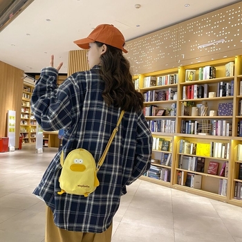 Slatka crtani crossbody torba za žene, mala torba za ramena s motivom životinje