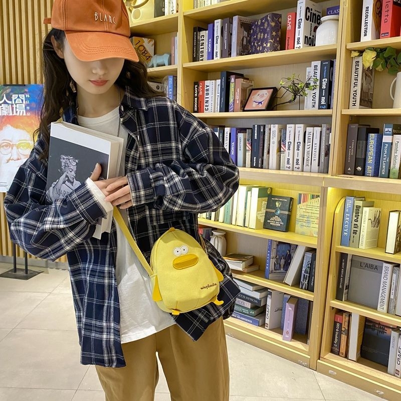 Slatka crtani crossbody torba za žene, mala torba za ramena s motivom životinje