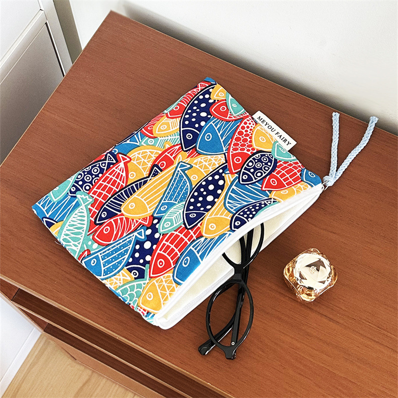 Mélytengeri halnyomatos kozmetikai táska, irodalmi retro stílusban, nagy kapacitás, cipzár, elegáns tároló clutch