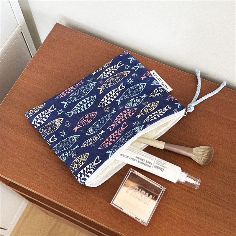 Mélytengeri halnyomatos kozmetikai táska, irodalmi retro stílusban, nagy kapacitás, cipzár, elegáns tároló clutch