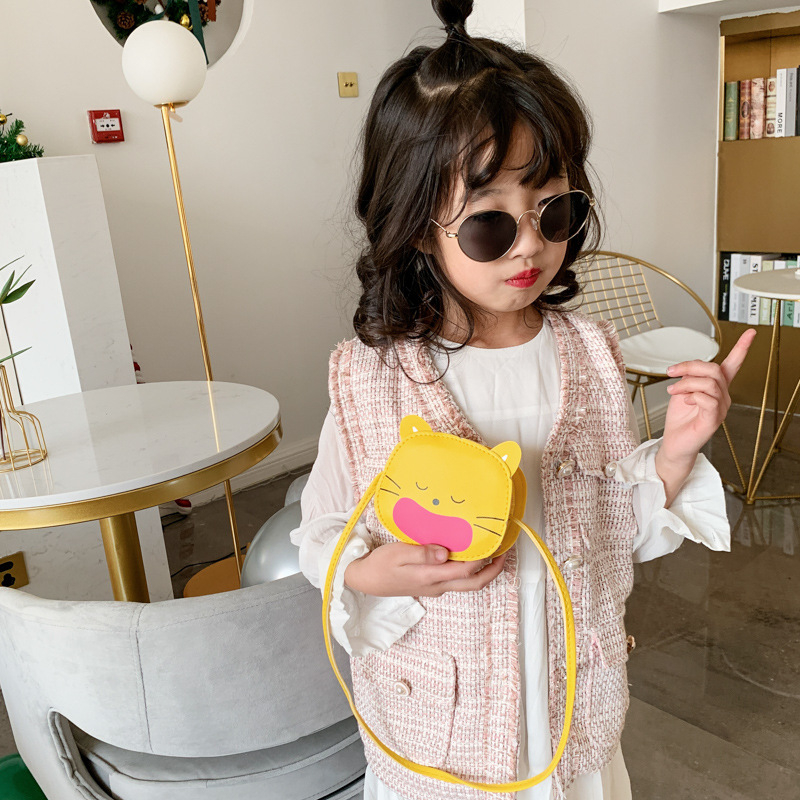 Koreai stílusú gyerek pénztárca rajzolt macskával, mini válltáska
