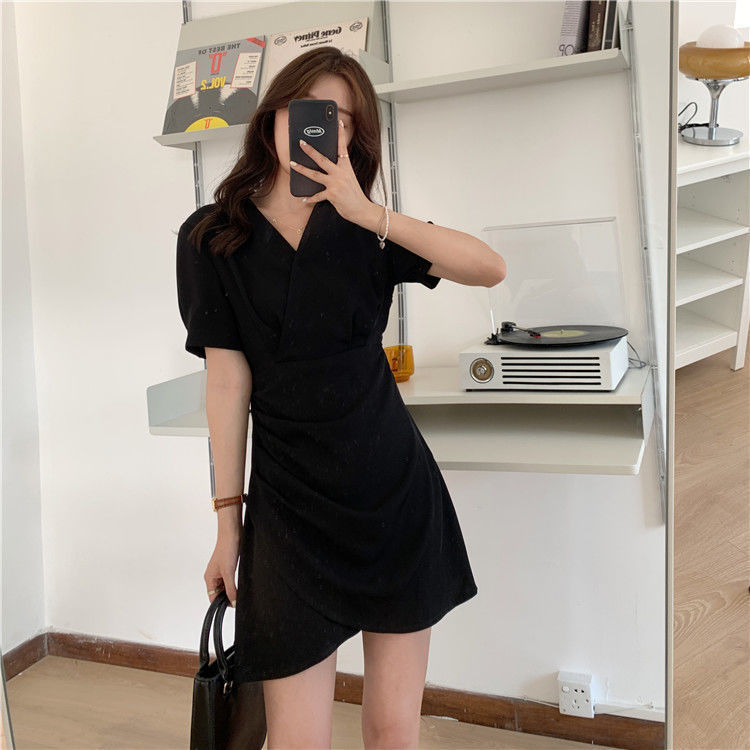 Francia stílusú fehér A-vonalú ruha polo gallérral, magas derekú, ingruha-stílus