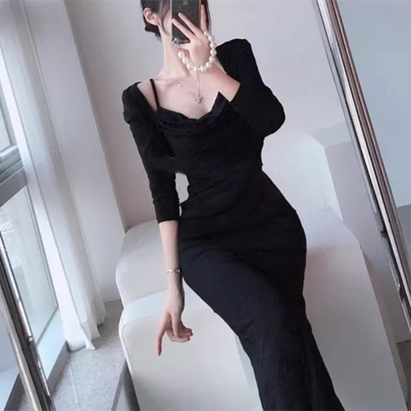 Koreai Dongdaemun szett: spagetti pántos hosszú ruha és cropped hosszú ujjú kardigán