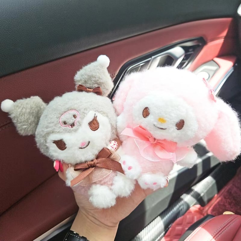 Pandantiv din pluș Kuromi, păpușă din pluș My Melody și breloc cu Cinnamoroll