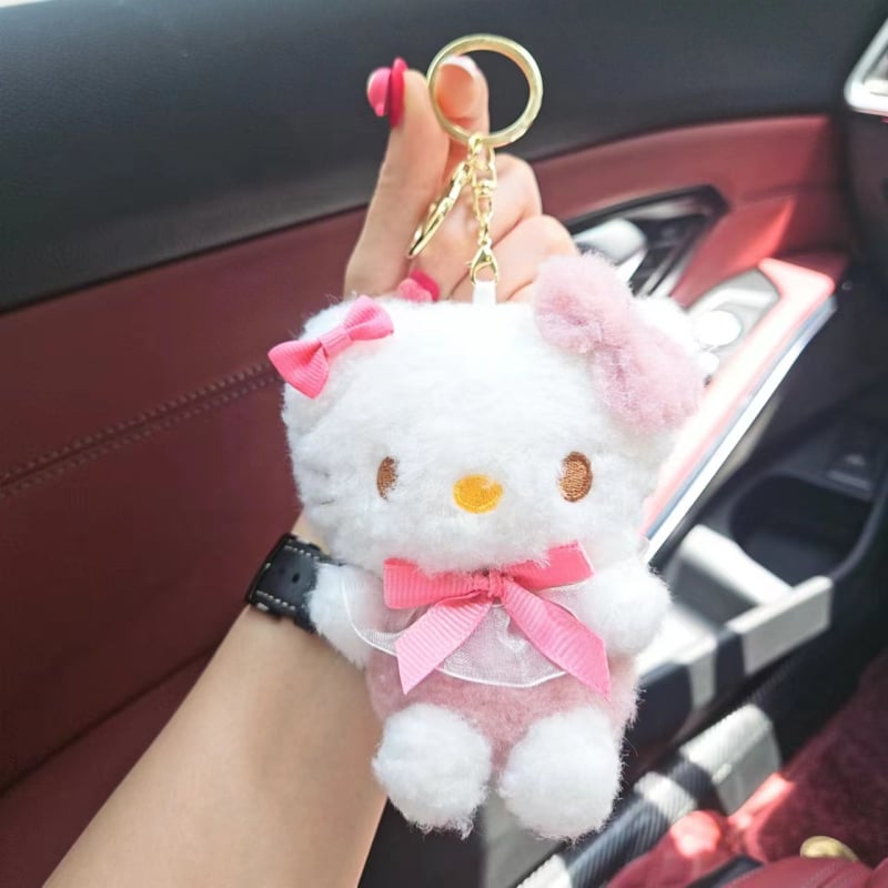 Pandantiv din pluș Kuromi, păpușă din pluș My Melody și breloc cu Cinnamoroll