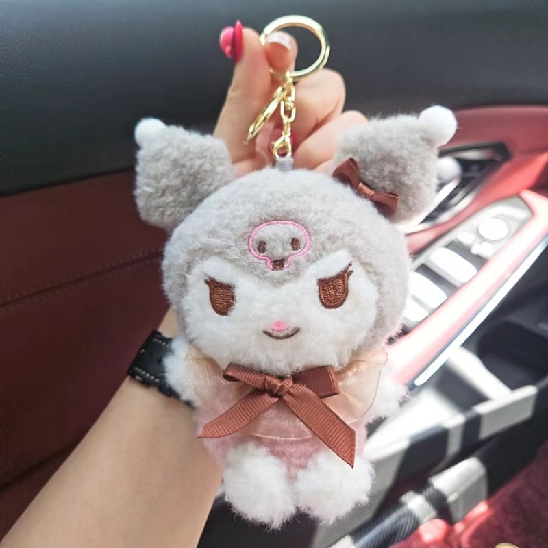 Pandantiv din pluș Kuromi, păpușă din pluș My Melody și breloc cu Cinnamoroll