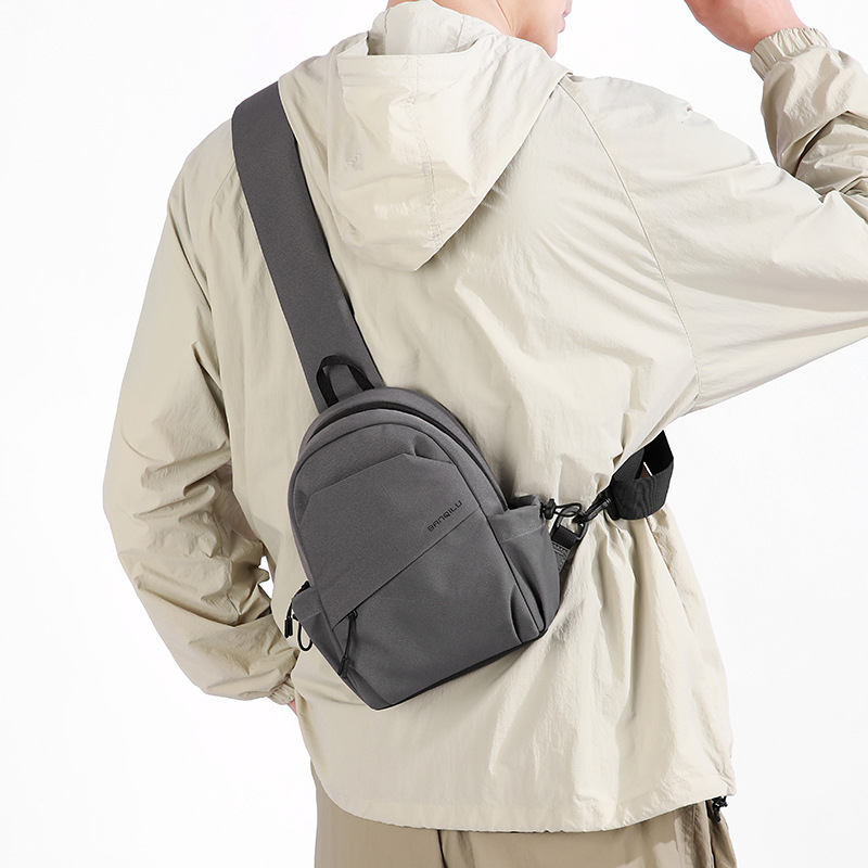 Geantă crossbody casual pentru bărbați, buzunar pentru tabletă de 8 inch, nylon, pentru utilizare zilnică și călătorii