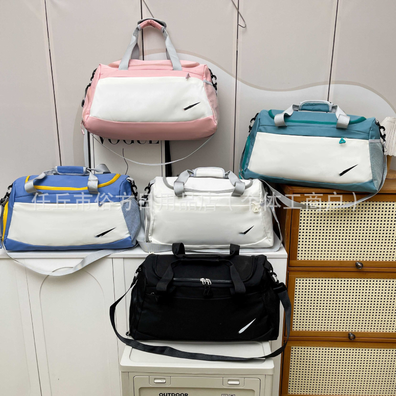 Unisex utazótáska 20-35L nylonból, könnyű, vízálló, lélegző, száraz–nedves rekesz