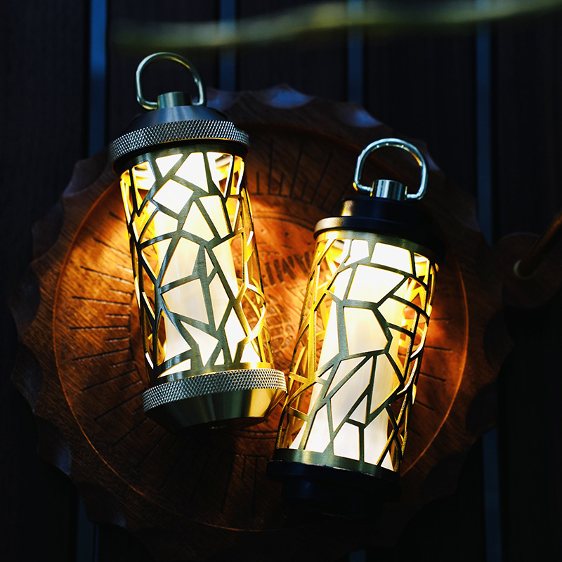 Kültéri kempinglámpa sárgaréz burkolattal és 38 LED-es világítással, DIY módosítás, feliratozás nélküli változat