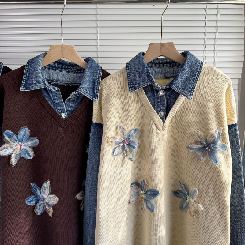 2025 őszi–téli denim kötött patchwork ruha, látszólagos két darabos megjelenés, virágos gyöngyös díszítés, hosszú ruha nőknek