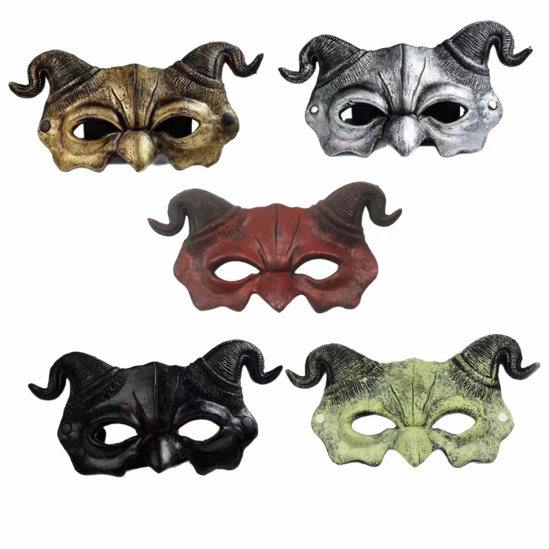 Halloweenska PU penová poltvárová maska so zakrivenými démonickými rohmi a dizajnom lebky pre karnevalovú maškarádu