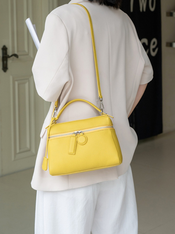 2026-os új texturált valódi bőrből készült crossbody táska nőknek, mindennapi elegancia, nyár 2026