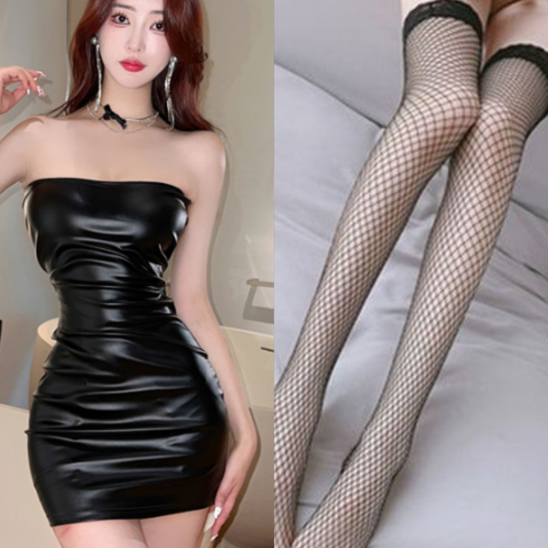 PU bőrhatású váll nélküli bodycon ruha, karcsúsító fazon, 2026 nyári kollekció
