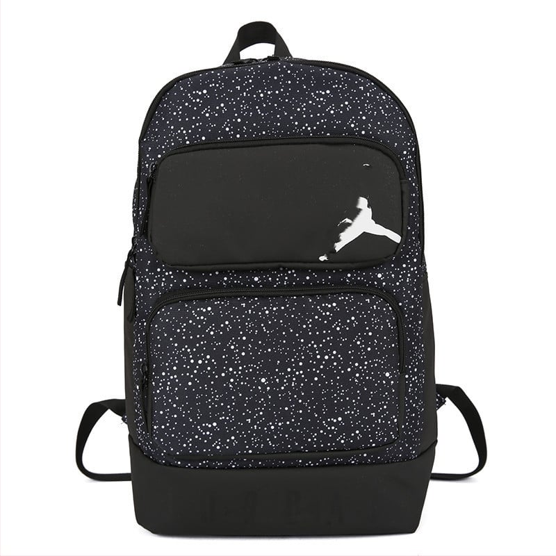Rucsac pentru studenți cu capacitate mare, stil graffiti, unisex, design inspirat de baschet, buzunar separat pentru pantofi, compatibil cu laptop de 14 inch, pentru uz zilnic și excursii în aer liber.