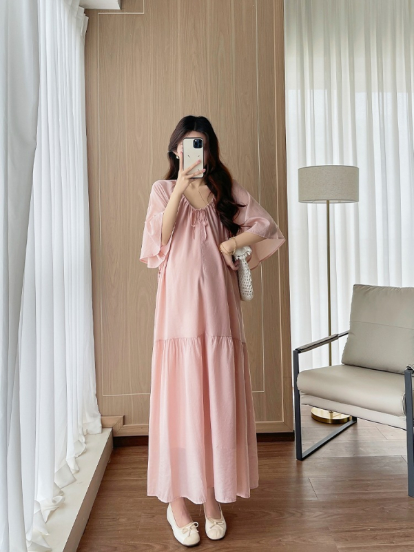 Rochie de maternitate plus size cu decolteu în V și șnur, design pentru alăptare, lungă, evazată
