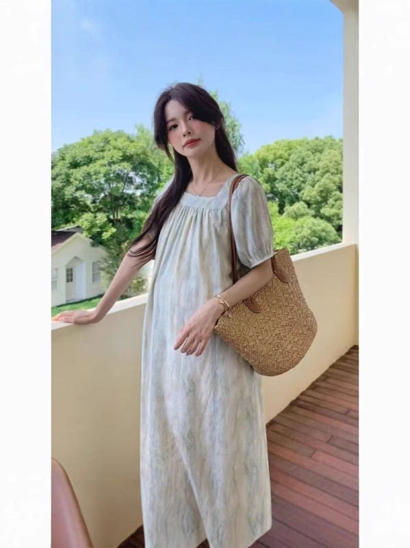 Rochie de maternitate cu tie-dye, decolteu pătrat, mâneci scurte, croială lejeră, stil coreean, vară 2026