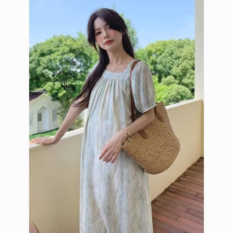 Rochie de maternitate cu tie-dye, decolteu pătrat, mâneci scurte, croială lejeră, stil coreean, vară 2026