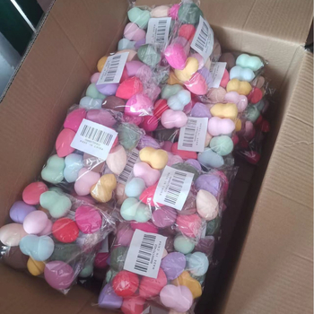 Sminkszivacs készlet – ultra-soft, nem-szívó, sminkpúderhez puff, száraz/nedves kettős használat, egyszer használatos szivacsok