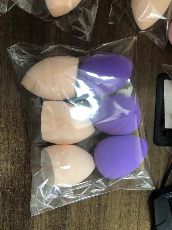 Sminkszivacs készlet – ultra-soft, nem-szívó, sminkpúderhez puff, száraz/nedves kettős használat, egyszer használatos szivacsok